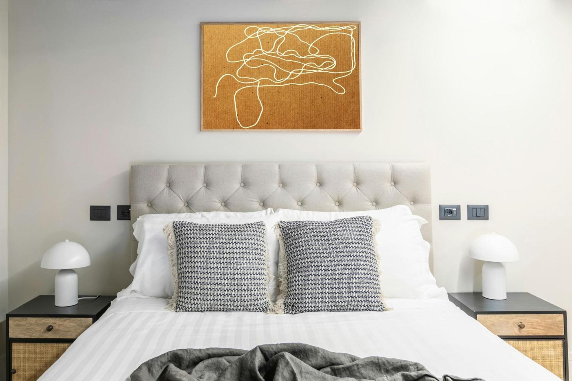 Sonder By Marriott Bonvoy Trastevere Piazza Trilussa Rome